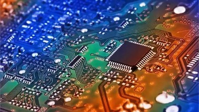 SMT貼片加工過(guò)程中元器件移位的六大潛在因素